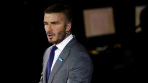David Beckham arrasa Superliga Europeia e é apoiado... por quatro jogadores do Real Madrid