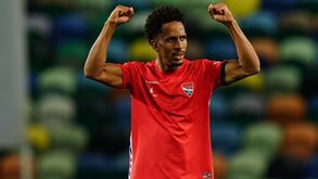 Benfica inicia reuniões por Lucas Mineiro