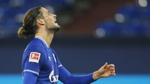 Gonçalo Paciência regressa ao Eintracht Frankfurt no final da época