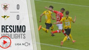Mercado Record: Di María em Lisboa, Sporting quer Carmona e Amorim barrou Navarro