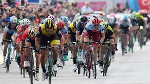 Rúben Guerreiro sobe a 8.º da geral em etapa ganha por Bilbao 