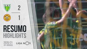 Toni já tem a caderneta do Benfica campeão: Grátis com o Record, a partir de amanhã!