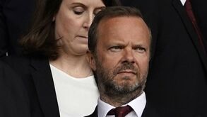 Casa do vice-presidente do Man. United atacada por adeptos 