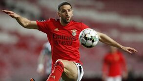 Taarabt pode falhar clássico com o FC Porto: os detalhes da lesão do médio