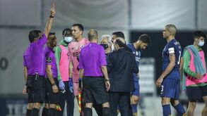 Pinto da Costa e o castigo a Conceição: «Ele só falou depois de levar o vermelho...»
