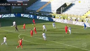 Grande jogada de Everton e Pizzi a concluir: o golo do Benfica ao Tondela