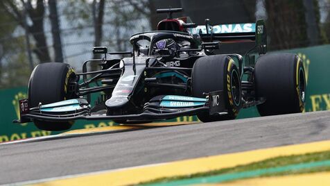 Lewis Hamilton Procura Reforcar Recorde Com 100 ª Pole Position No Gp De Portugal Formula 1 Jornal Record