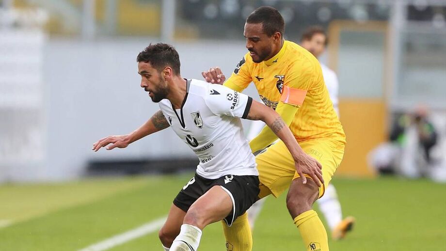 Sílvio volta aos convocados do Vitória de Guimarães