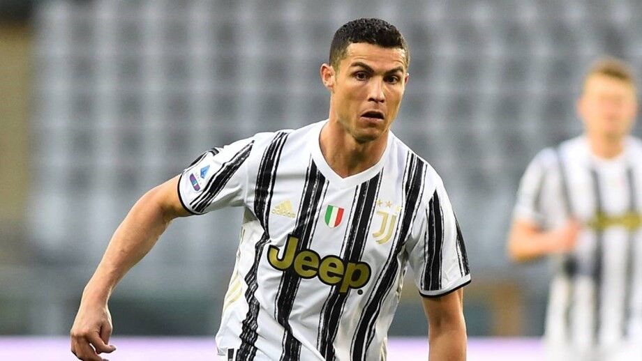 Fabio Cannavaro sobre Ronaldo: «Se marcar 24 golos em 25 jogos calam-se todos»