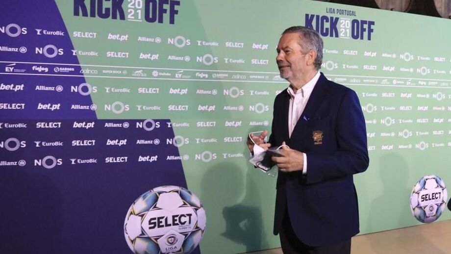 Operação Fora de Jogo: Presidente do Marítimo tentou impedir apreensão do telemóvel