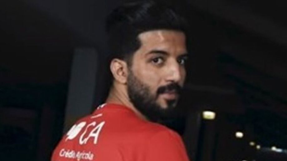 Alaa Abbas com a época em risco