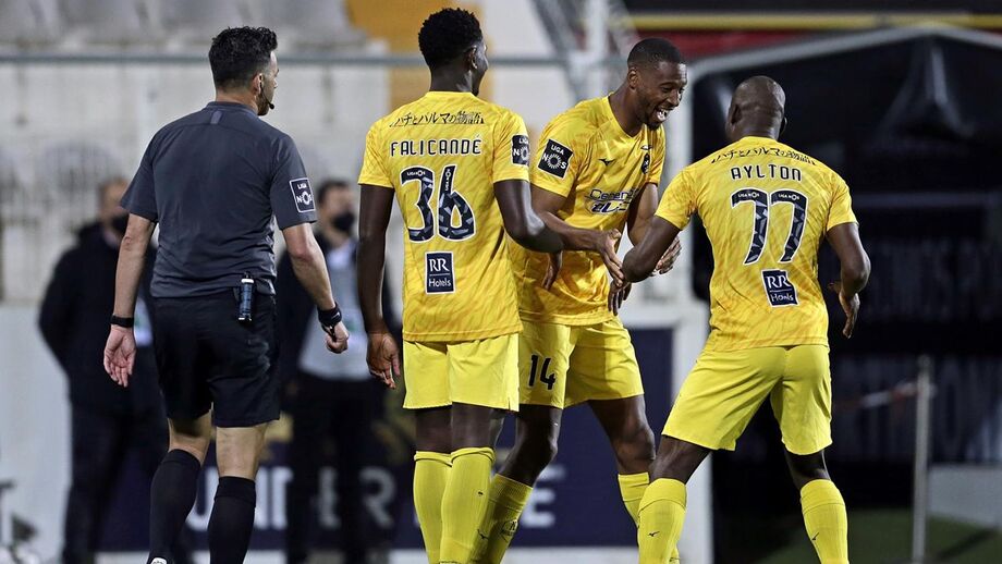 Portimonense-V. Guimarães, 3-0: voltagem algarvia fez nova vítima