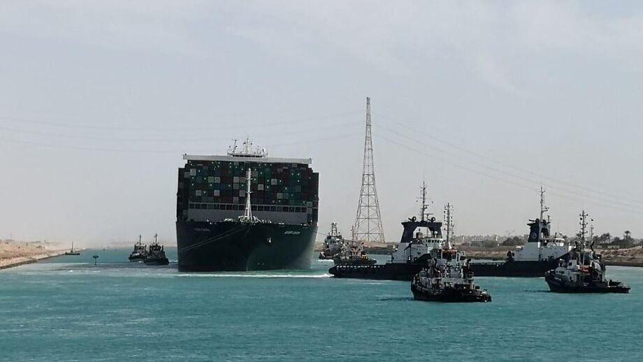 Autoridades egípcias confirmam que navio que bloqueou o Suez foi “oficialmente” apreendido
