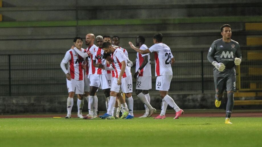 Vilafranquense-Leixões, 0-2: equipa de Matosinhos foge da zona aflitiva