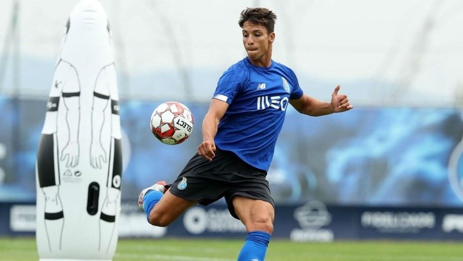 Óliver Torres acredita em reencontro com o FC Porto: «Como jogador ou treinador...»