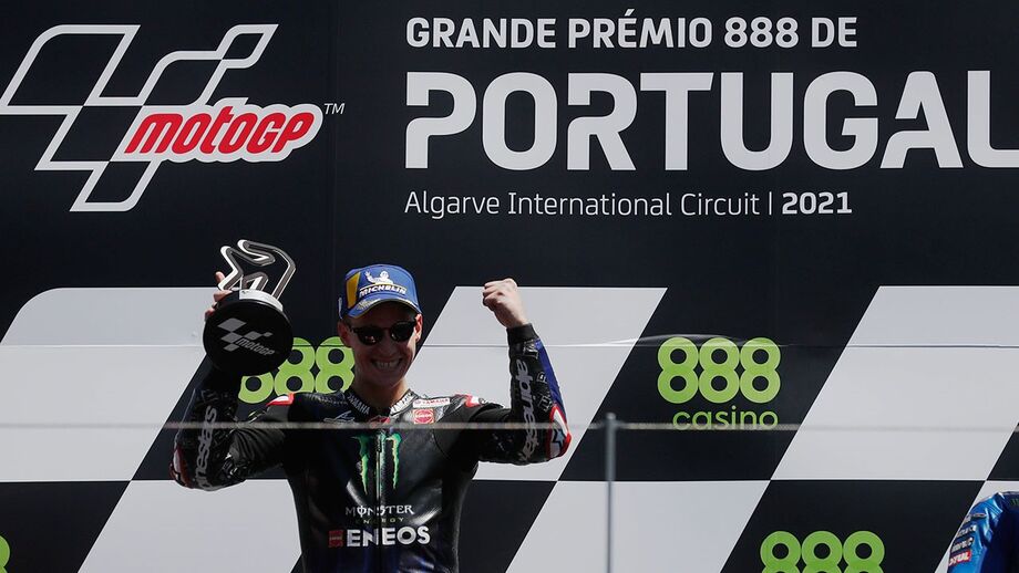 MotoGP: Fabio Quartararo vence GP Portugal em corrida marcada pela queda de Miguel Oliveira