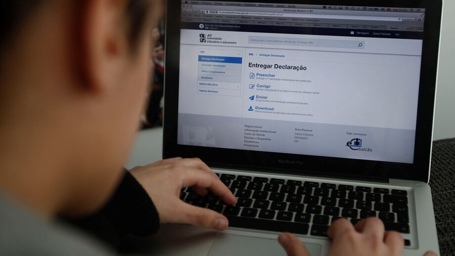 236 mil contribuintes já receberam reembolso de IRS