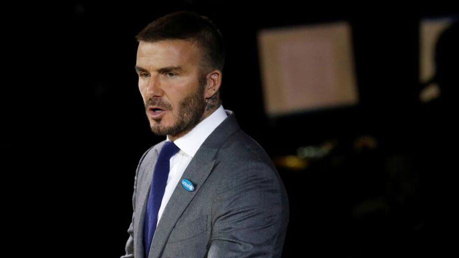 David Beckham arrasa Superliga Europeia e é apoiado... por quatro jogadores do Real Madrid