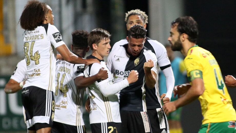 A crónica do Paços de Ferreira-Farense, 0-2: como a necessidade aguça mais o faro