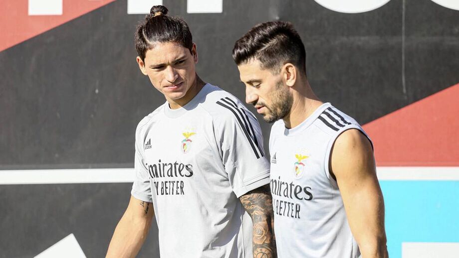 Mexidas na calha para o 3x4x3: Pizzi e Darwin podem voltar