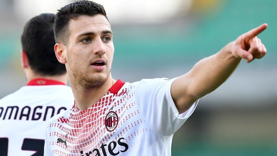 Nápoles atento a Diogo Dalot