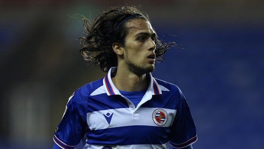Tomás Esteves estreia-se a marcar no Championship