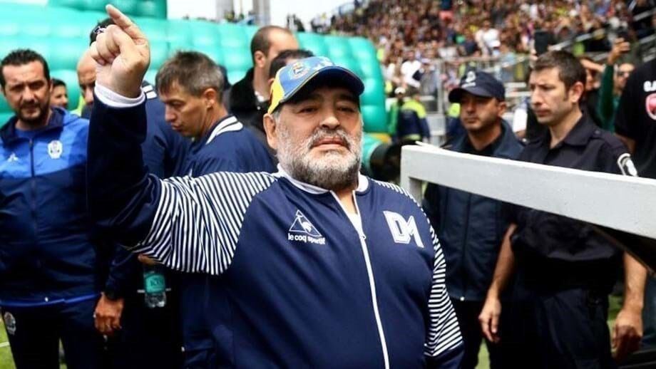 Perícia médica adianta nova hora da morte de Maradona, diz que era