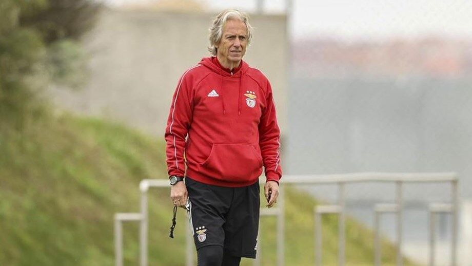 Treinador aborda sequência de resultados positivos das águias