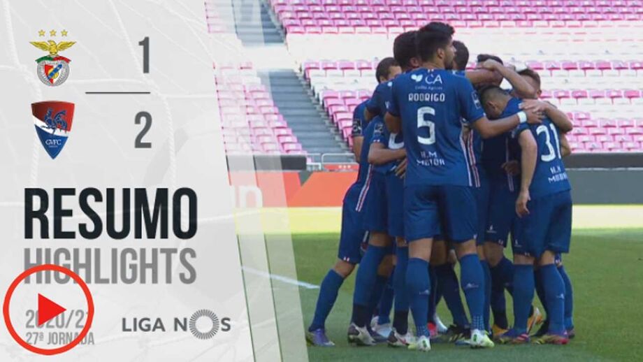 Vítor Pinto, subdiretor de Record, analisa decisão do médio em ficar na Luz