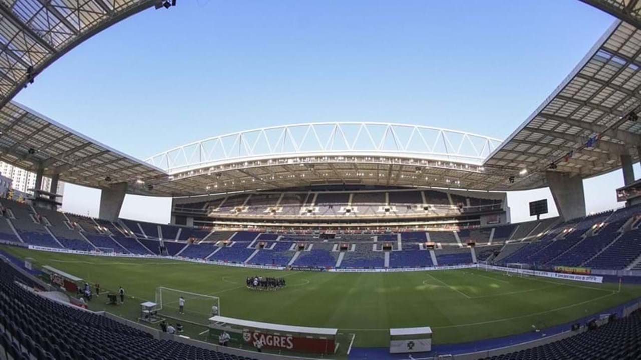 Final da Liga dos Campeões vai jogar-se no Estádio do Dragão