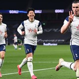Tottenham goleia o já despromovido Sheffield com hat-trick de Gareth Bale 