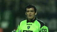 Tiago (guarda-redes) - Passou grande parte da carreira no Sporting, emblema no qual se retirou em 2012. Com 46 anos, Tiago é agora treinador de guarda-redes do clube de Alvalade, tendo exercido a função nos sub-19, nos sub-23, na equipa B e ultimamente na formação principal.