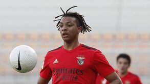 Cher Ndour faz história e bate recorde de João Félix
