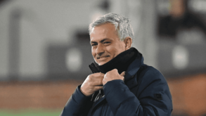 Mourinho de olho em Xhaka e Boateng: Treinador a postos para mudar a face da Roma