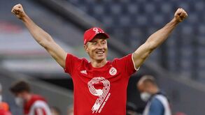 Corrida pela Bota de Ouro europeia: Lewandowski com números incríveis e dupla portuguesa em grande