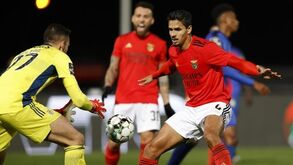 Santos, Benfica e Brugge: a explicação da teoria da imprensa brasileira sobre a transferência de Lucas Veríssimo