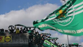 PSP apela a que adeptos do Sporting cumpram as regras em desfile sem paragens