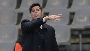 Paulo Fonseca negoceia com Lyon