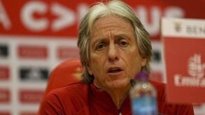 Jorge Jesus: «Já venci três vezes e ninguém me fez guarda de honra»