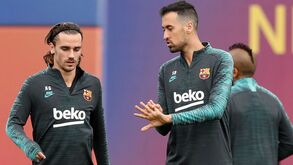 Já foram intocáveis no Barcelona e agora estão na corda bamba: ou baixam salário ou saem