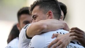 V. Guimarães vai premiar André Amaro com renovação do contrato
