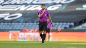 FC Porto-Belenenses SAD: Erro capital de Varela e Taremi aproveita para fazer o 1-0