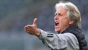 Jorge Jesus critica horário do Sporting-Marítimo: «Pote já marcou dois?»