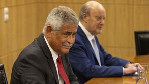 Notícia Record: André Ventura recebe Vieira e Pinto da Costa