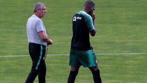 Fernando Santos: «William Carvalho é 6, 8 e 10, um jogador com muita polivalência»
