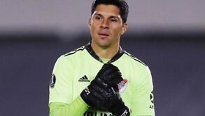 Enzo Pérez: «Treinei um pouco com o treinador de guarda-redes...»