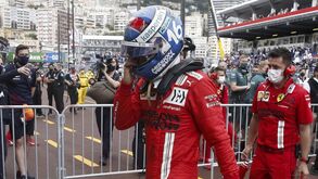 Charles Leclerc desiste a poucos minutos da partida para o GP do Mónaco