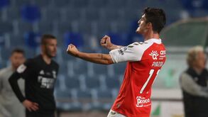 Vlachodimos e Vertonghen erraram e Piazón fez uma 'chapelada' que colocou o Sp. Braga na frente