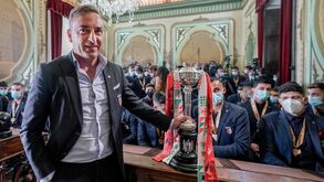 Carlos Carvalhal: «Se tivesse de terminar a minha carreira, sentir-me-ia realizadíssimo»