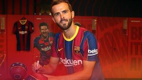 Espanhóis revelam 'lista negra' de Koeman no Barcelona, com Trincão incluído